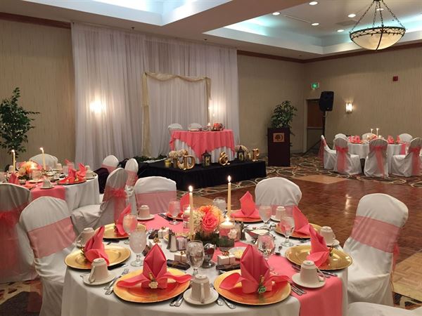 DoubleTree by Hilton Hotel Norfolk Airport