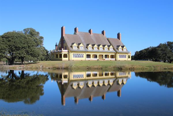 Whalehead in Historic Corolla