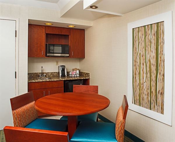 Holiday Inn Express & Suites Va Beach Oceanfront
