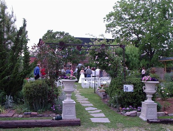 Mansion on Main Mansion House Art & Antiques