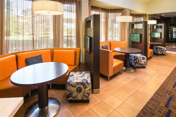 Courtyard by Marriott Chicago Wood Dale/Itasca