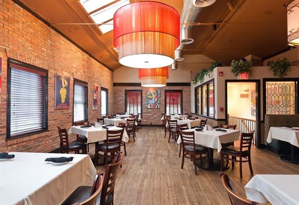 Cal's Wood-Fired Grill & Bar