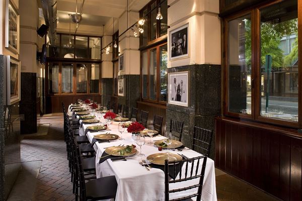 Shula's 347 Grill Norfolk