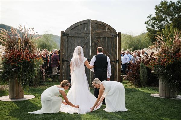The Hidden Meadow & Barn