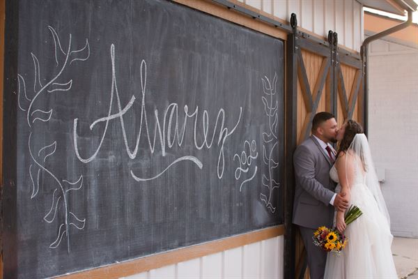 Modern Moments Photography LLC