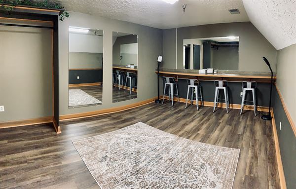 Roses Run Country Club