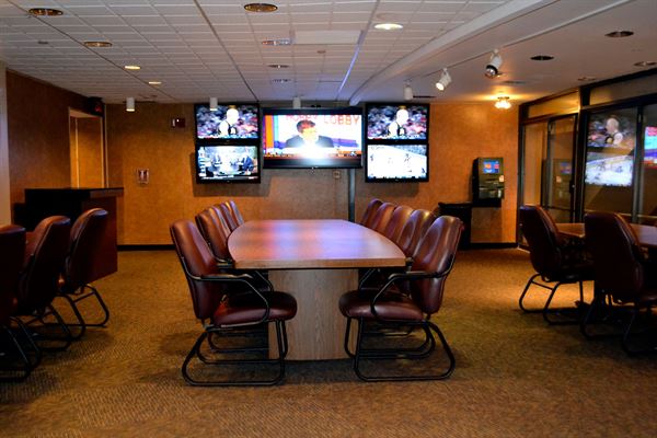 Sports Haven Bar & Grille