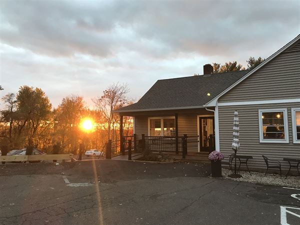 LuAnn's Bakery & Cafe