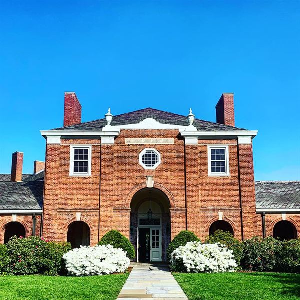 Lawn Club Fine Catering