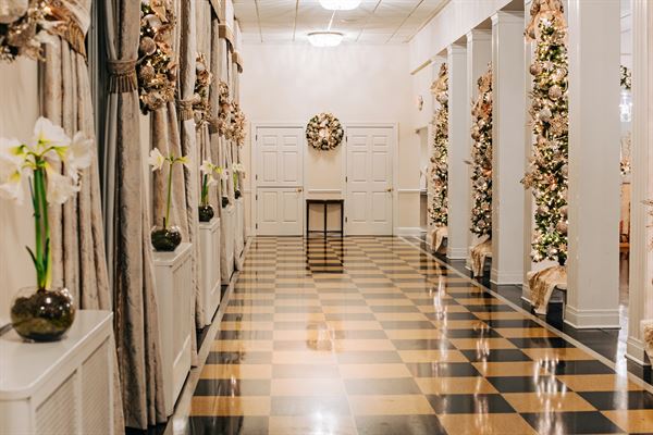 Lawn Club Fine Catering