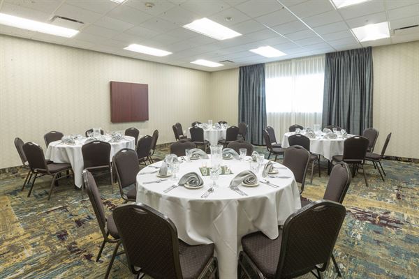 Holiday Inn Cleveland South