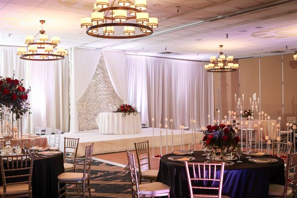 Doubletree by Hilton Berkeley Marina