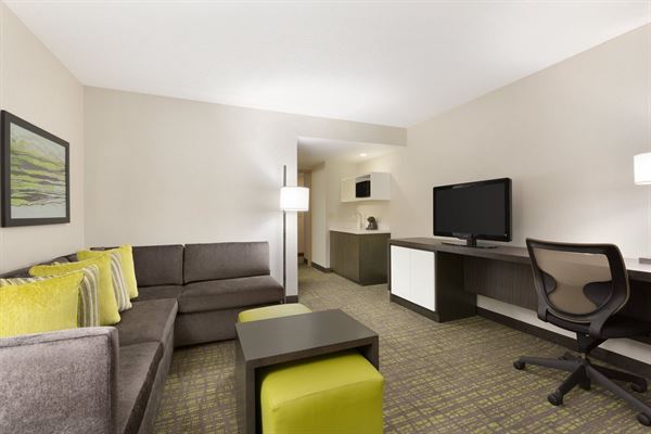 Embassy Suites Newark - Wilmington/South