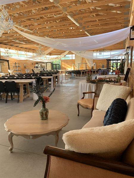 Enchanted Gables Wedding Venue