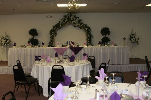 The Carriage House Plus & Hi-Style Caterers Banquet Facility