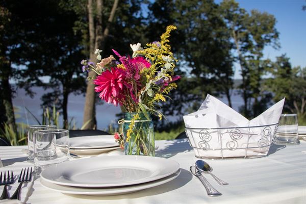 Four Mounds Inn & Conference Center