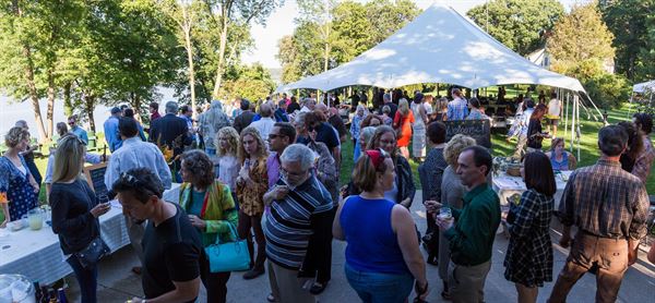 Four Mounds Inn & Conference Center