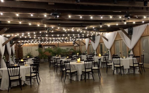 Oak Alley Restaurant & Inn