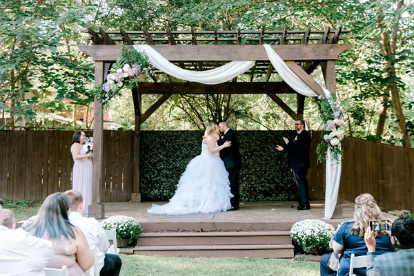 Thomas House and Garden