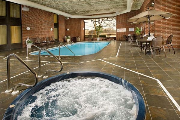 Drury Inn & Suites Springfield