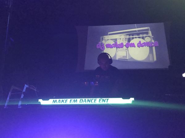 Make Em Dance Entertainment