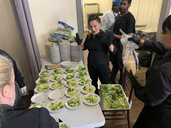 PARAMOUNT FRESH CATERING COMPANY