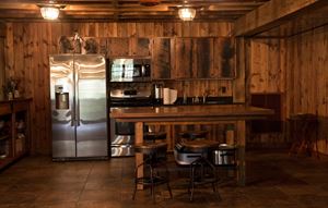 Lower Level - Showers, Birthdays, meetings, other small private events.