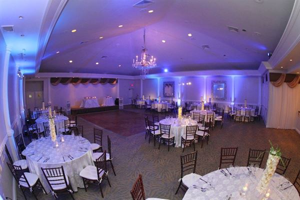 Renaissance At The Gables