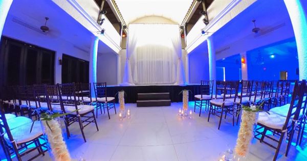 Renaissance At The Gables