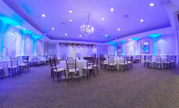 Renaissance At The Gables