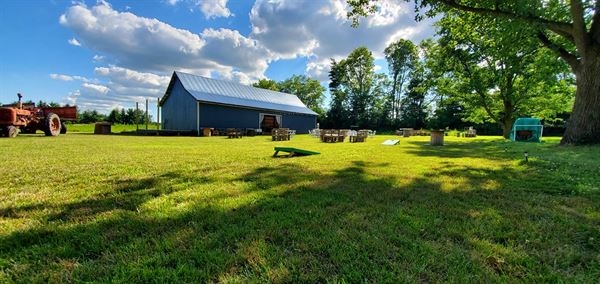 The Sugar Maple Barn