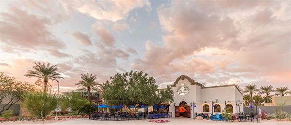 Barrio Queen Desert Ridge