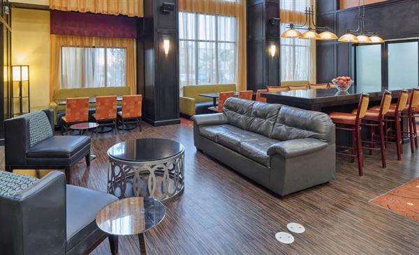 Hampton Inn & Suites Longview North