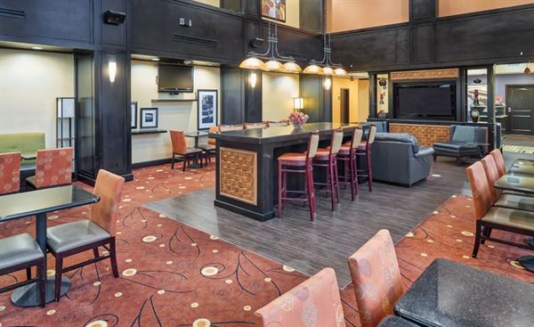 Hampton Inn & Suites Longview North