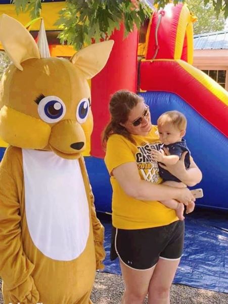 JUMP-A-ROO'S BOUNCE HOUSE RENTALS LLC