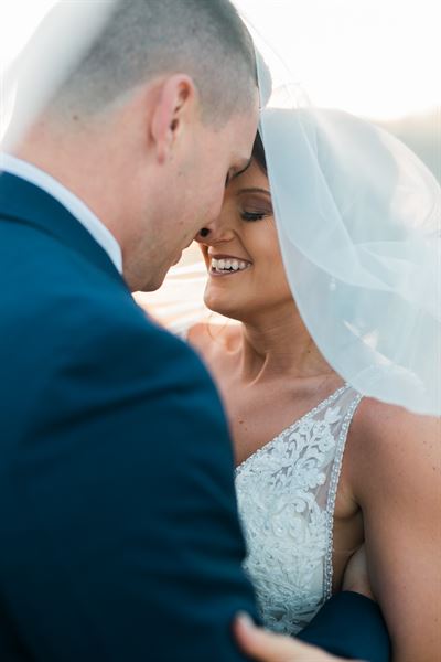 Kiss the Bride Wedding Photography