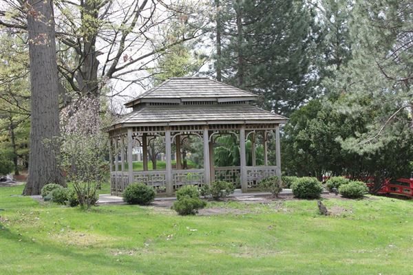 Japanese Cultural Center, Tea House And Gardens of Saginaw