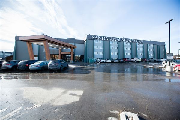 Sandman Signature Lethbridge Lodge