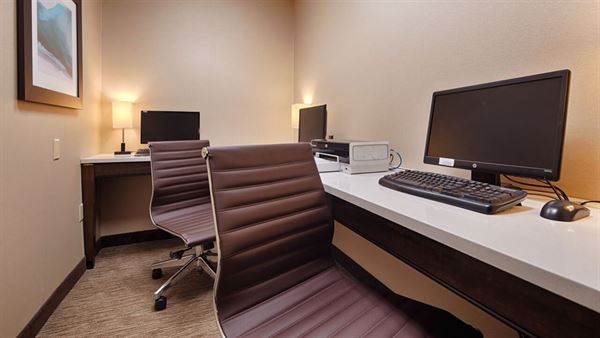 The Venue Uptown - A Premier Wedding and Special Event Venue