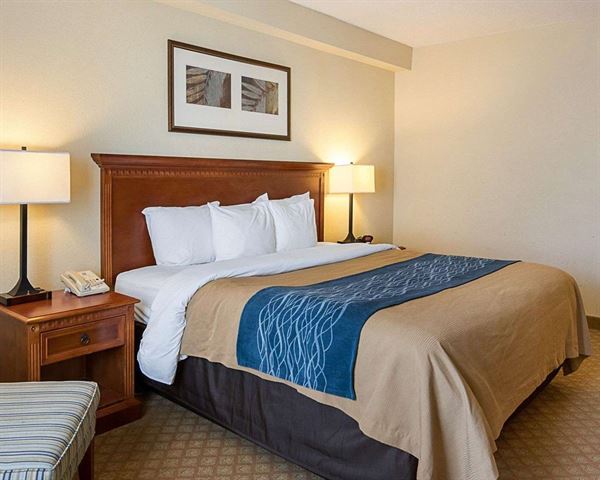 Comfort Inn & Suites Virginia Beach - Norfolk Airport