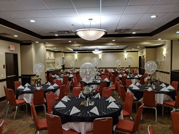 Crowne Plaza Anchorage-Midtown