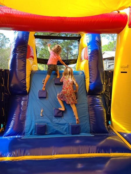 Gator Bounce Rentals LLC