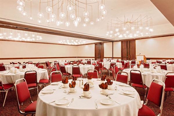 Ramada Pinewood Park Resort