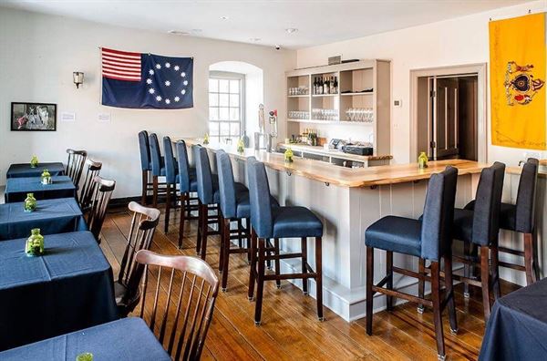 Tavern at the Sun Inn