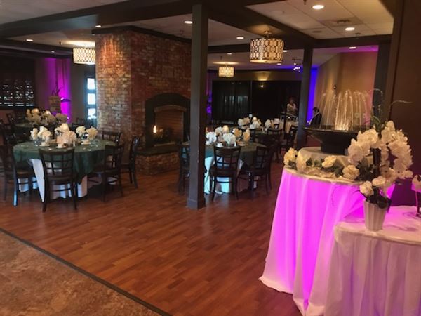 Fountains of Salisbury Wedding & Conference Center