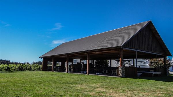 Samson Estates Winery