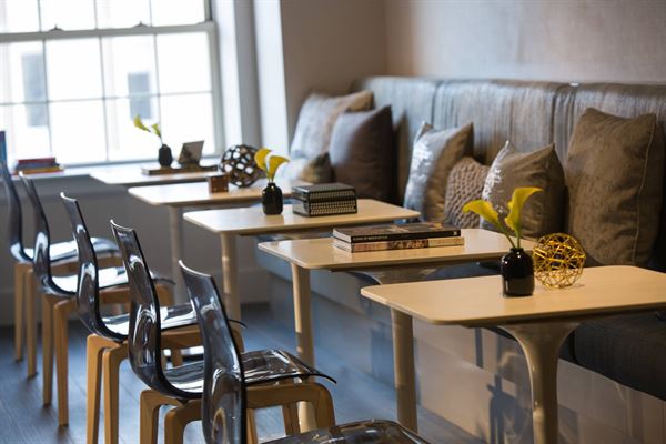 Renaissance Albany Hotel