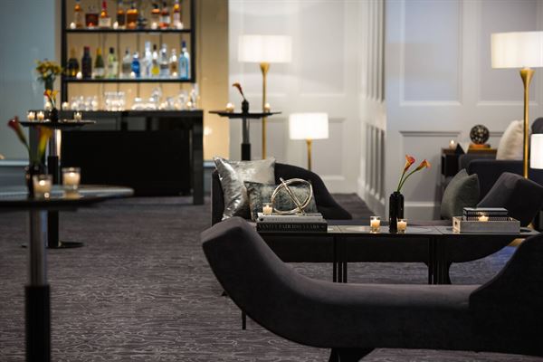 Renaissance Albany Hotel