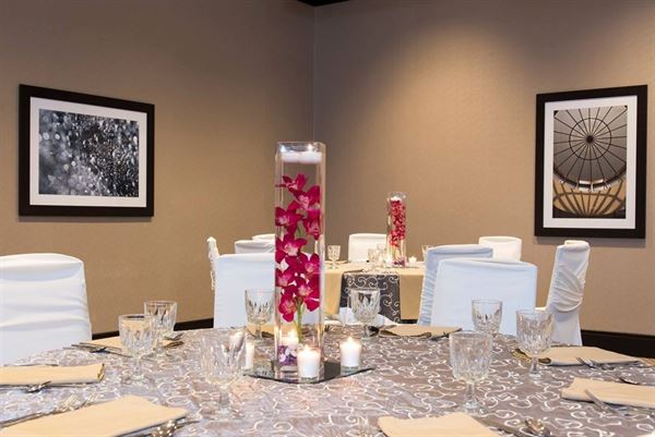 DoubleTree by Hilton Hotel Schenectady