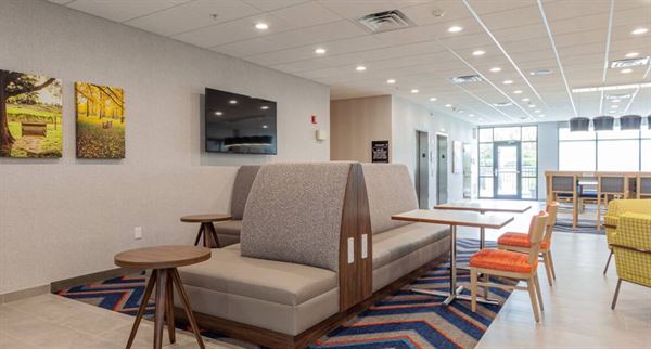 Hampton Inn Winchester N/Conference Center